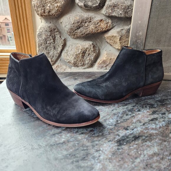 Sam Edelman Black Suede Petty Ankle Bootie Size 8M - Picture 2 of 14